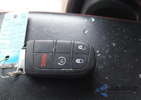 2015 Dodge Journey R/T z USA, uszkodzony, nr VIN 3C4PDCEG0FT660044